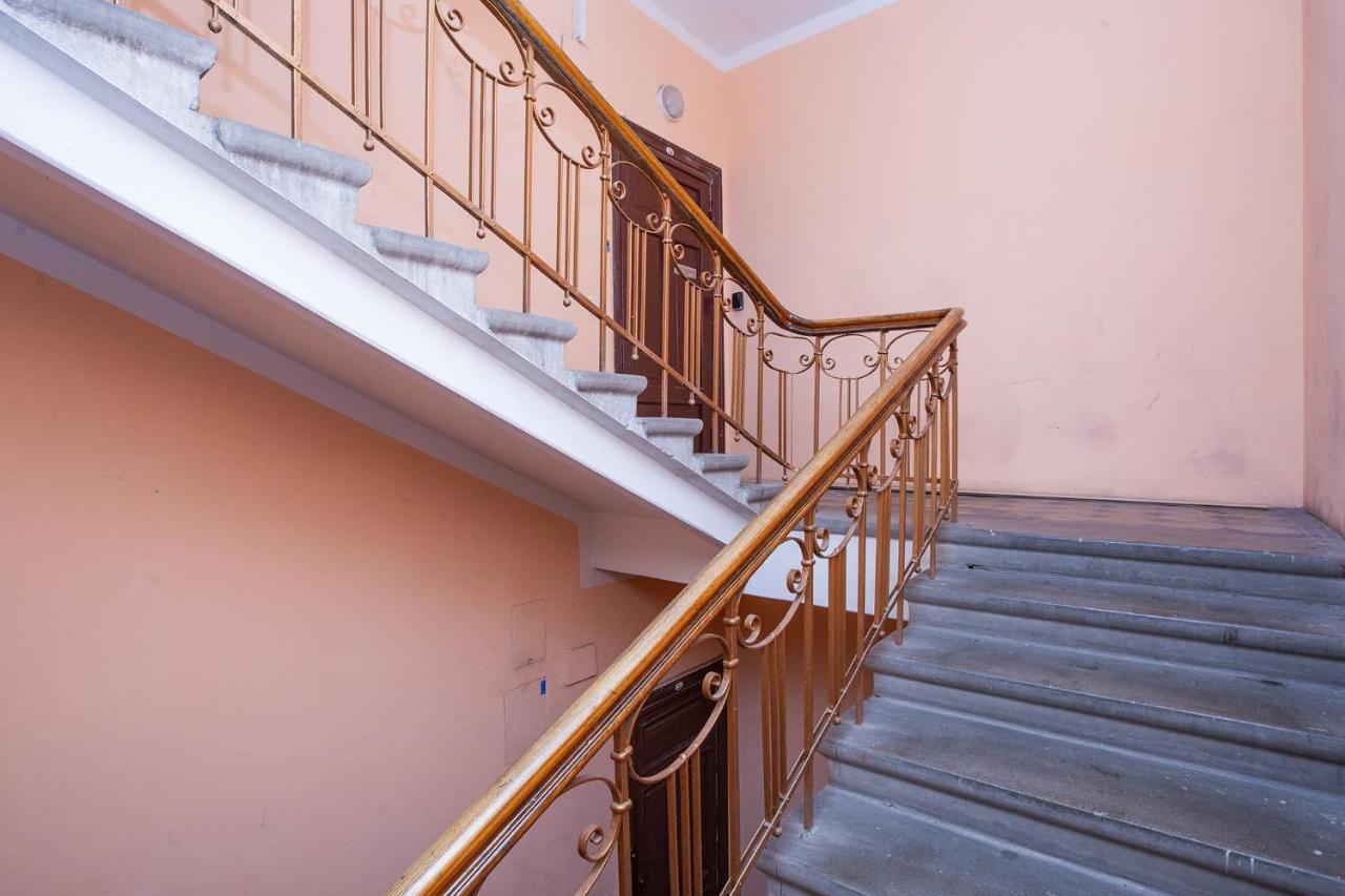 Ascetic Skolas Street Apartment Riga Eksteriør bilde